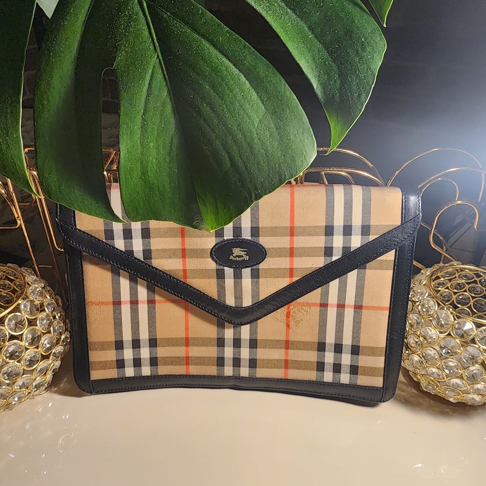 Authentic Burberry Nova Check Clutch Bag Canvas Leather